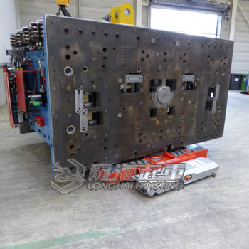 德國(guó)JUNG電動(dòng)搬運(yùn)小坦克：高端工業(yè)領(lǐng)域的搬運(yùn)解決方案